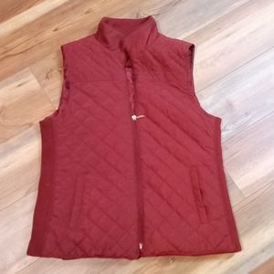 British Khaki brick red vest medium